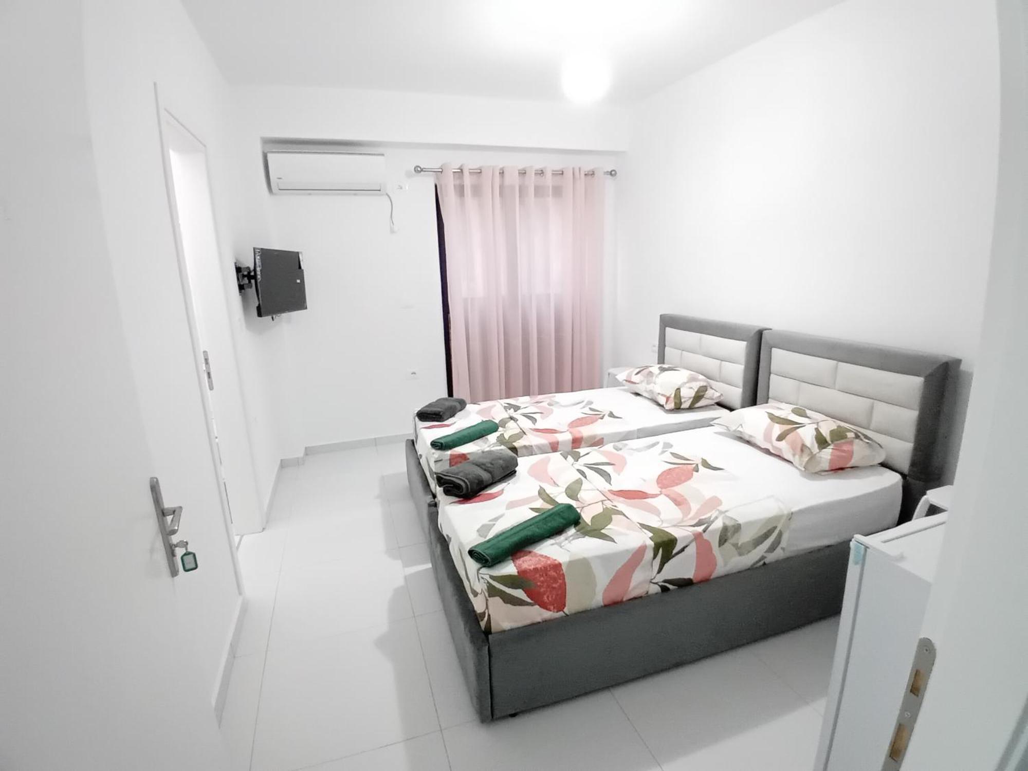 Ida Apartments Sarandë Exterior foto