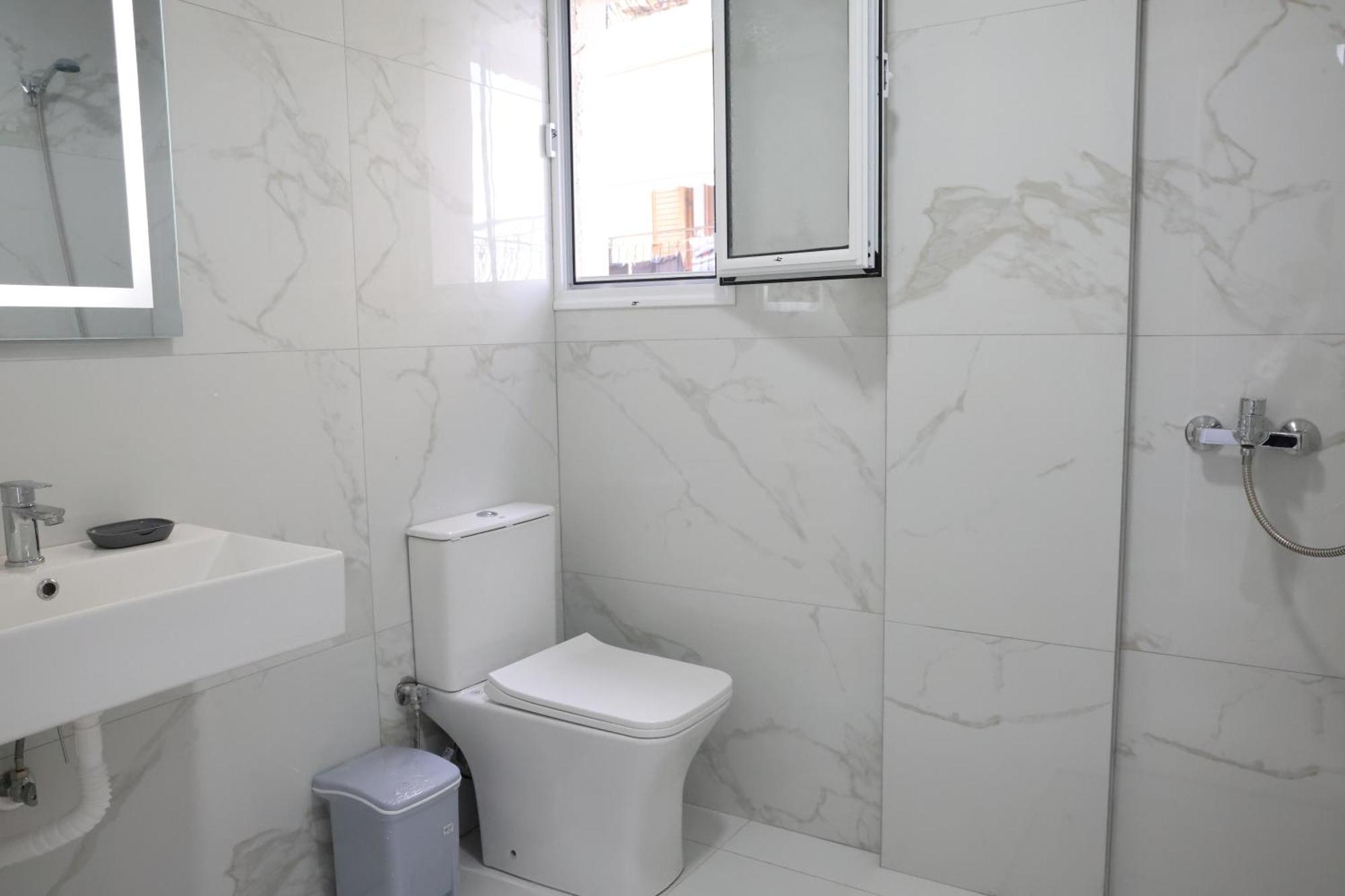 Ida Apartments Sarandë Exterior foto